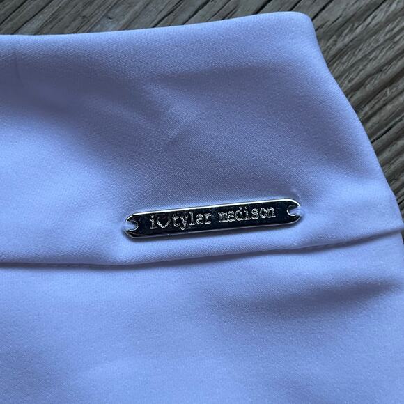 ILTM I Love Tyler Madison Women's White Lisa Palermo Shorts Size S. NEW - Picture 3 of 6